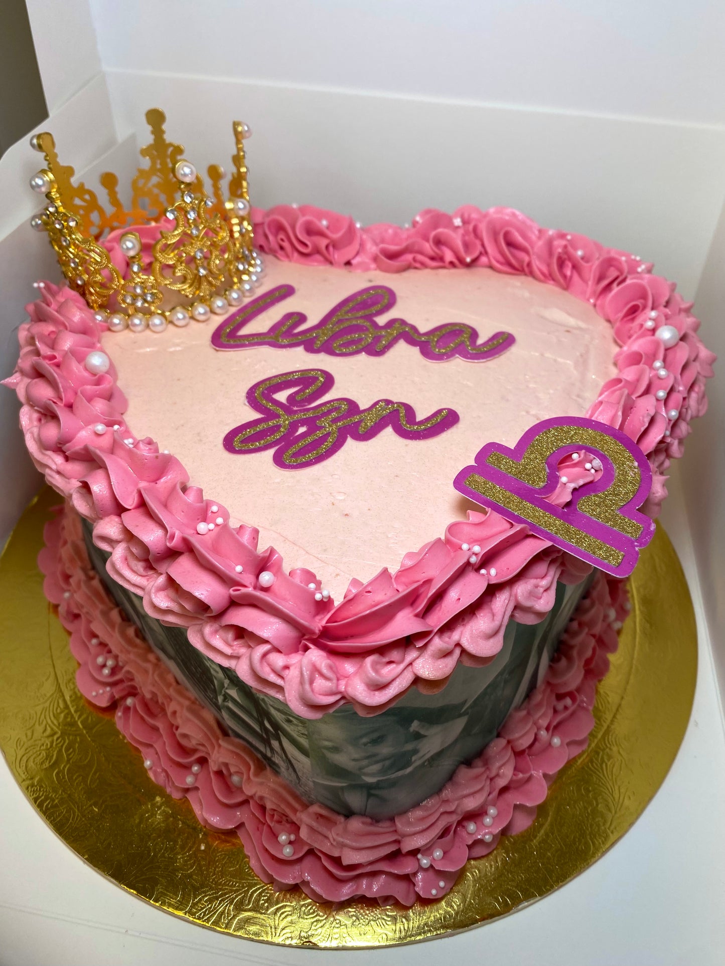 Custom Zodiac 'SZN' heart shaped cake